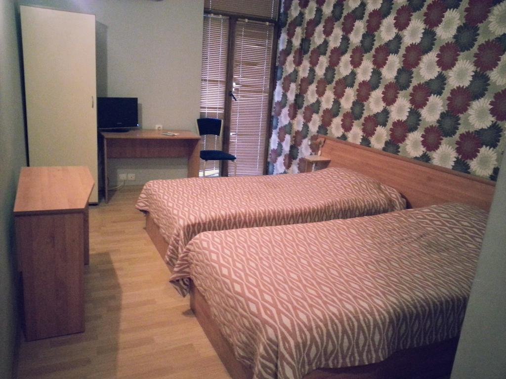 Family Hotel Kredo Sliven Δωμάτιο φωτογραφία